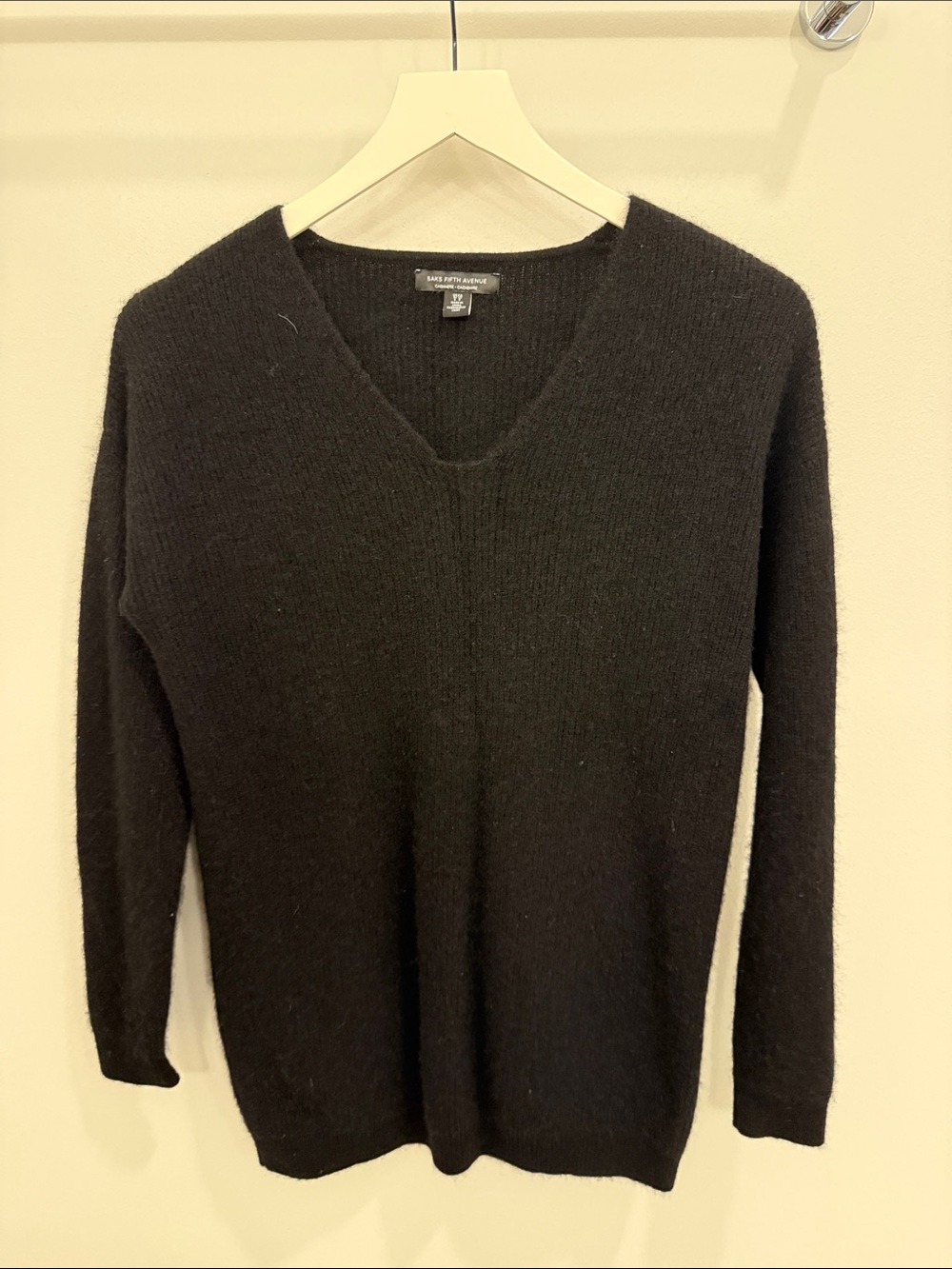 John Varvatos Black V-Neck Cashmere-Blend Sweater